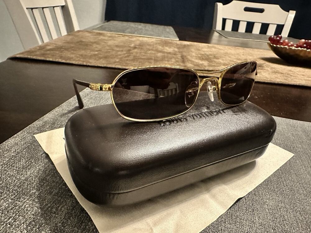 AUTHENTIC LOUIS VUITTON CONSPIRACY PILOT SUNGLASSES SHADES Z0038U SZ 56 19 140MM